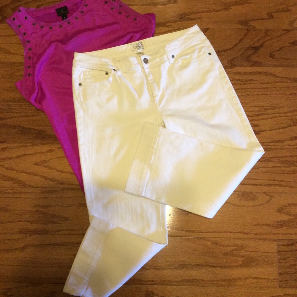 🌱 WHBM White Crop Jeans, Size 10
